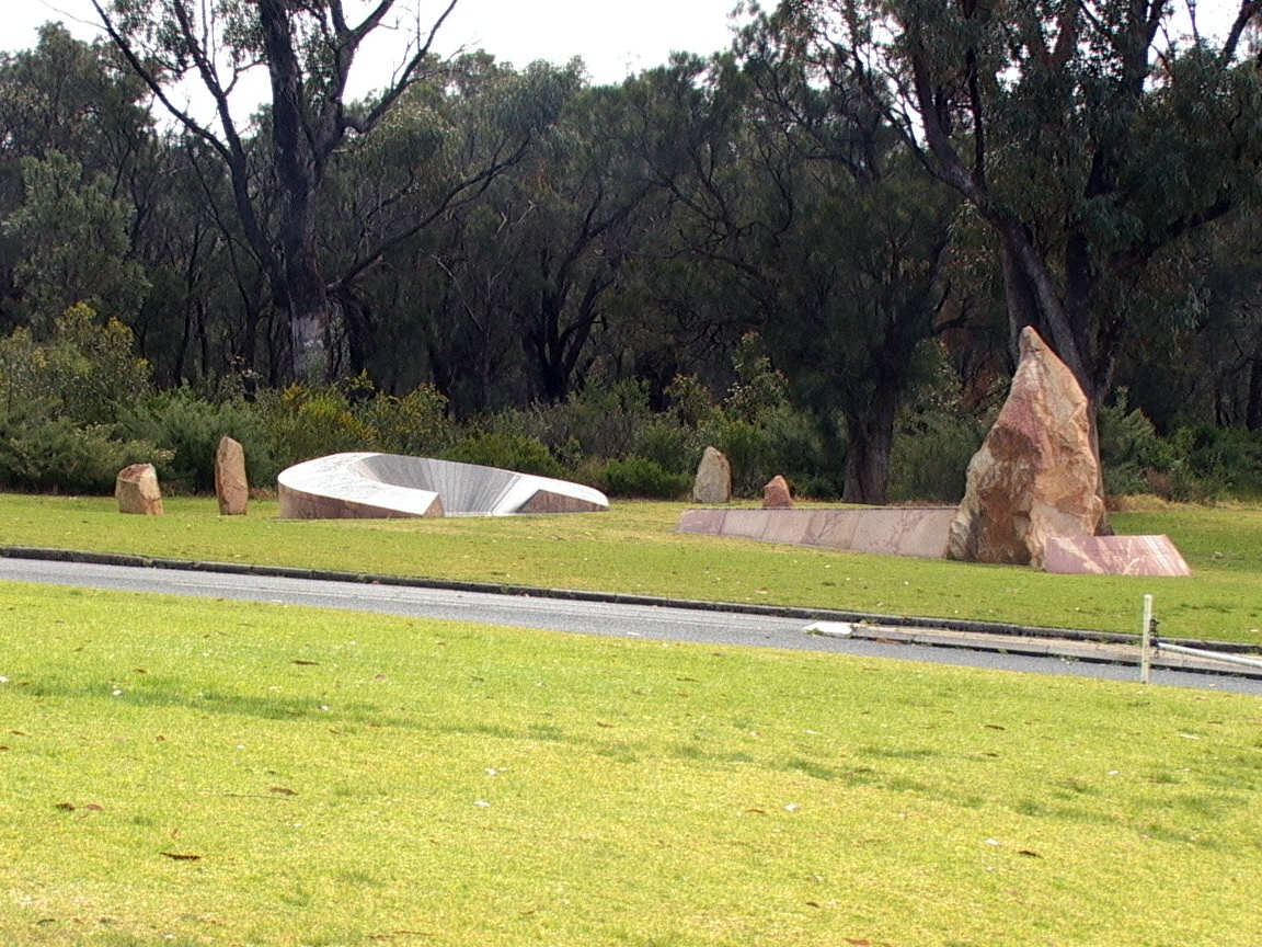 Firefighters-Memorial-Kings-Park-Stone-22-metres-2000-j-tarry