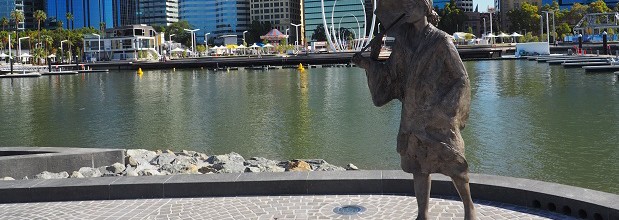 Bessie Rischbieth arrives at Elizabeth Quay